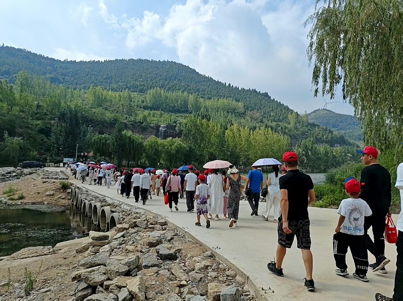 凝心聚力 攜手同行| 百華鞋業2025年度員工團建旅游活動圓滿收官！