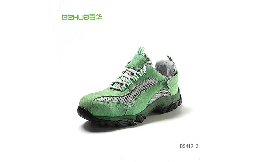 聽廠家聊聊：勞保鞋的使用規范有什么？