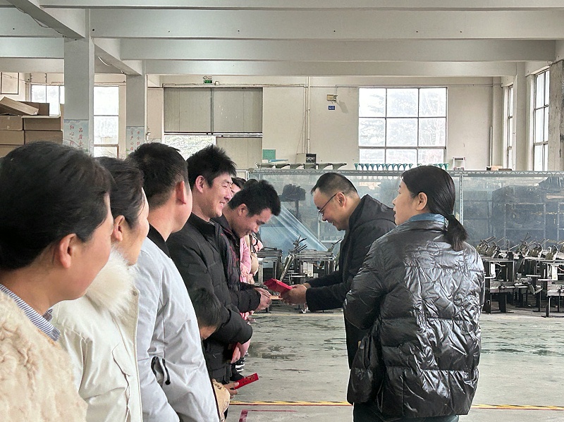 2024百華鞋業開工大吉！蓄勢起航，乘龍而上！